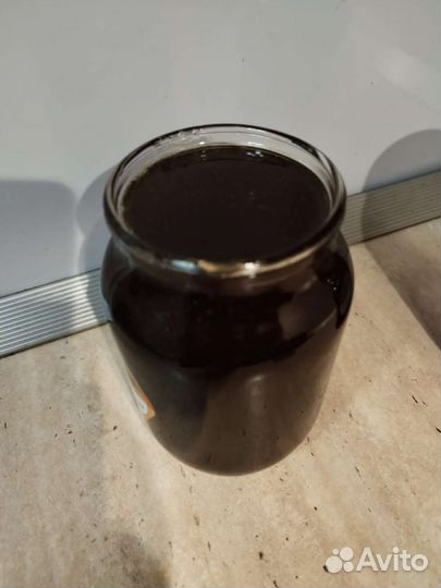 Мед гречишный с разнотравьем. Бесплатная доставка