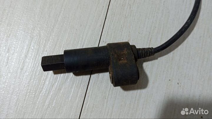 Датчик ABS передний правый Bmw 3 E46