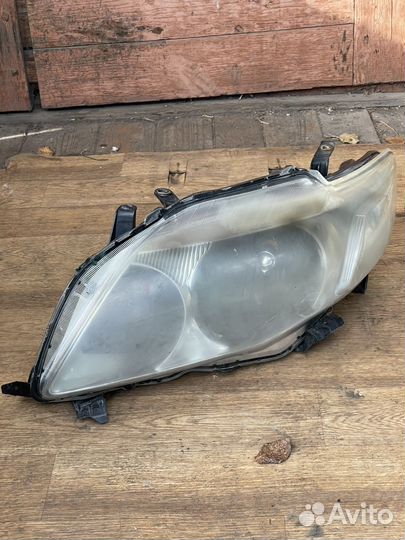 Фара левая Toyota Corolla 150 (тойота королла)