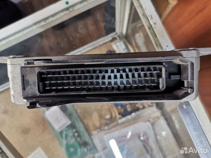 Блок управления двигателем Лада 21099 21099 2111