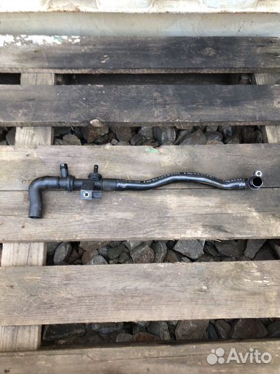 Трубки картерных газов Фольксваген Гольф 6