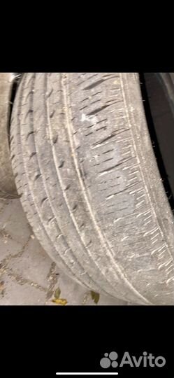 Goodyear EfficientGrip 235/55 R18