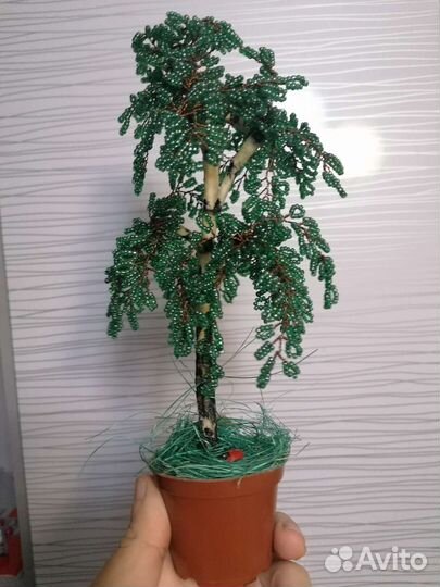 Дерево из бисера