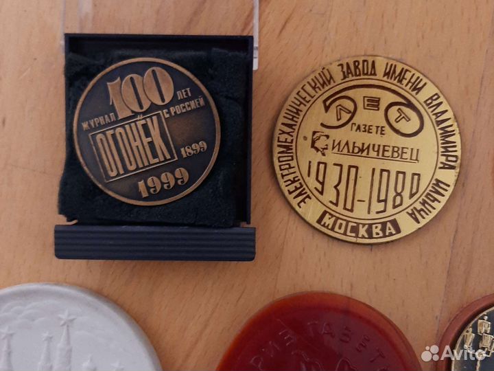 Настольные медали
