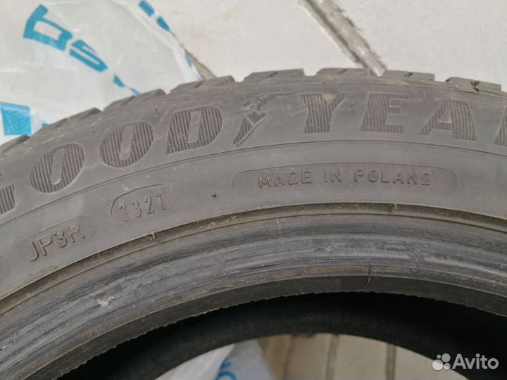 Goodyear UltraGrip Ice 2 205/55 R16 94T