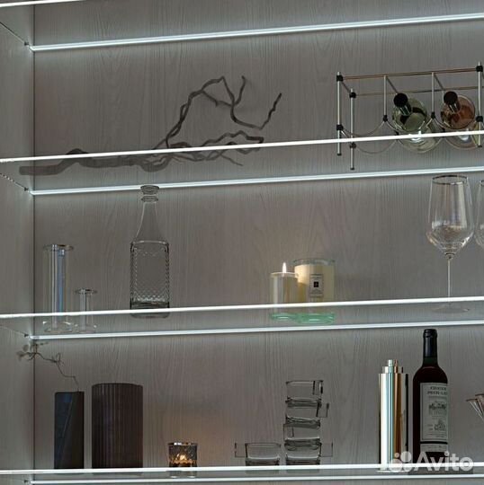 Стеклянные полки на заказ