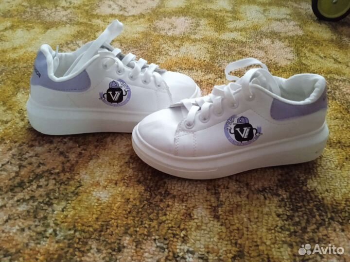 Кроссовки детские для девочек