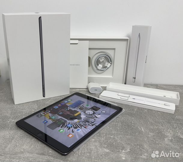 Набор apple iPad 10.2 256гб + apple pencil 1gen