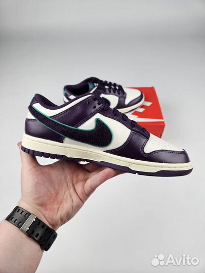 Кроссовки Nike Dunk Low Retro Chenille Swoosh