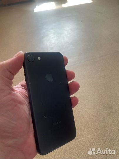 iPhone 7, 128 ГБ