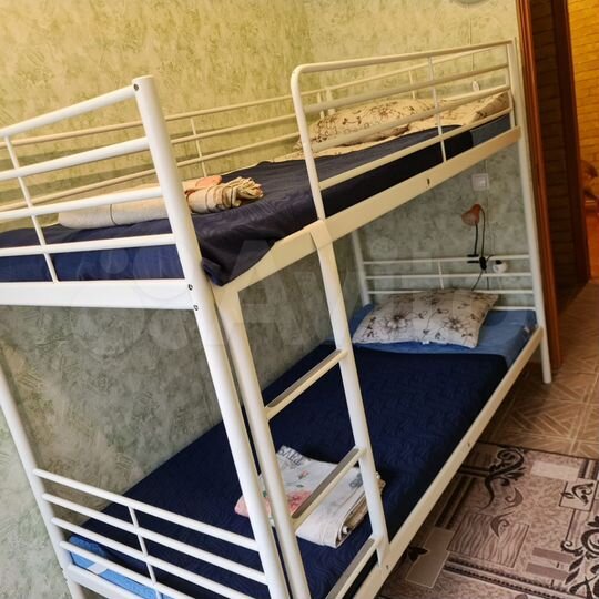 Комната 18 м² в 5-к., 1/2 эт.