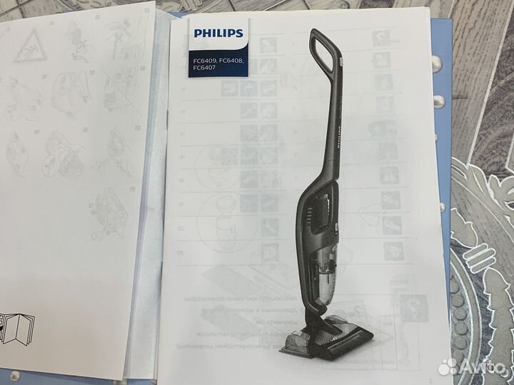 Вертикальный пылесос Philips FC 6408/01 Aqua