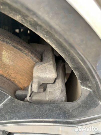 Суппорта передняя Opel Astra H