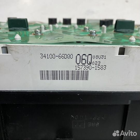 Панель приборов Suzuki Vitara 1