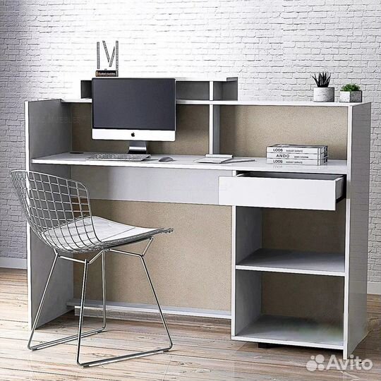 Стойка ресепшн для салона красоты