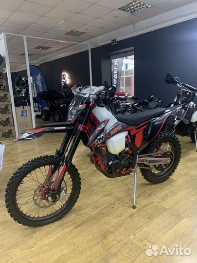 Мотоцикл ZM rocker S 11л 175FMM 21/18