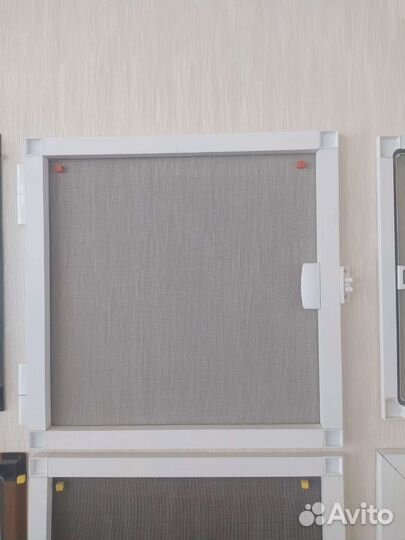 Москитные сетки на окна