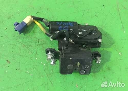 Замок задней двери ярис 69350-0D040