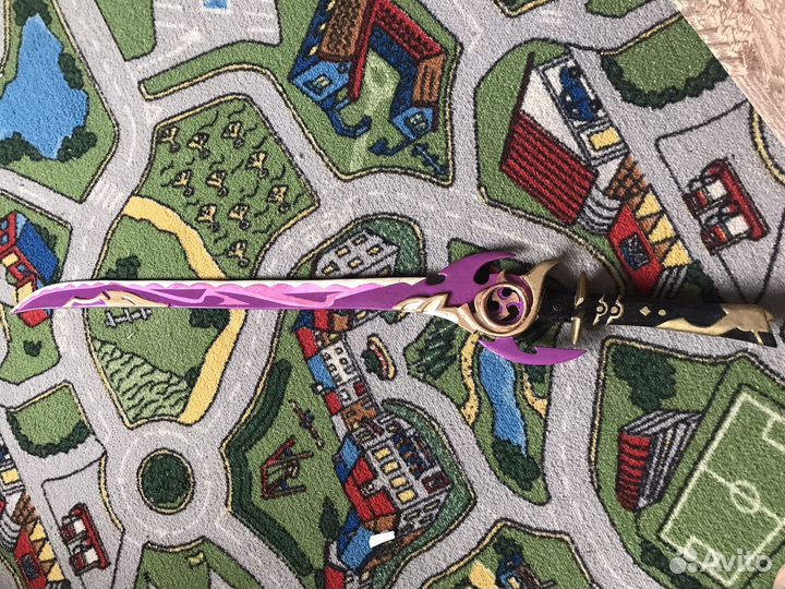 Рассекающий Туман меч из Геншина