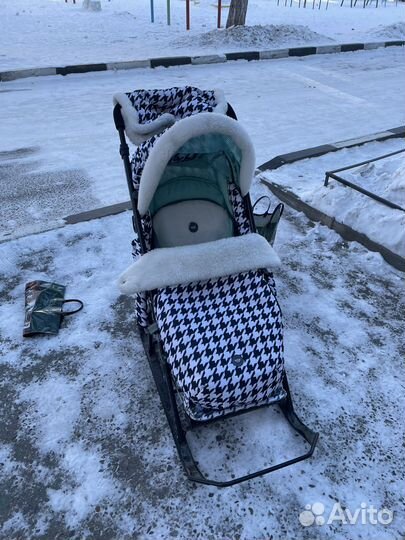 Детские зимние санки на колесах