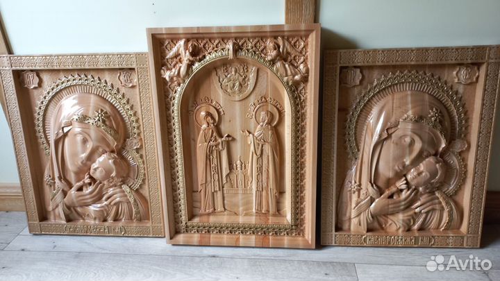 Резные иконы из дерева