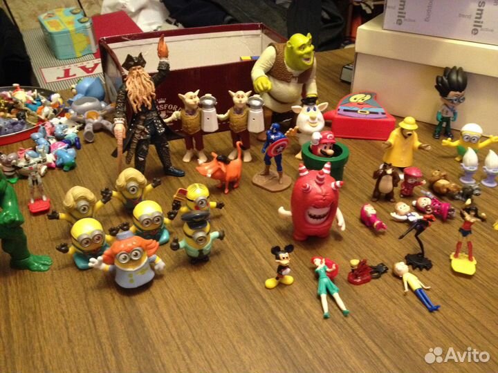 Игрушки (герои мультиков и фильмов)