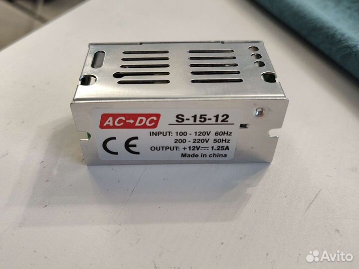 Блок питания 12V 1.25A