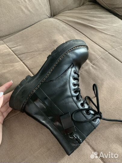 Ботинки для девочки