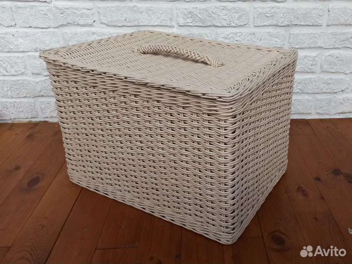 Корзина плетеная