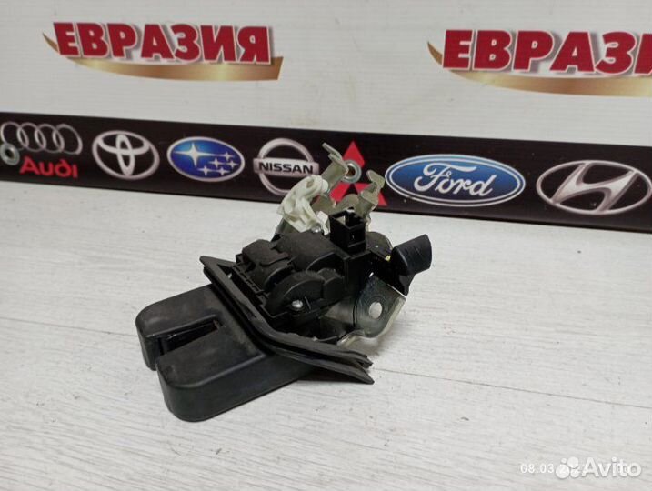 Замок багажника задний Audi Q5 8R cdnc 2011