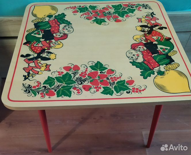 Детский деревянный столик роспись 