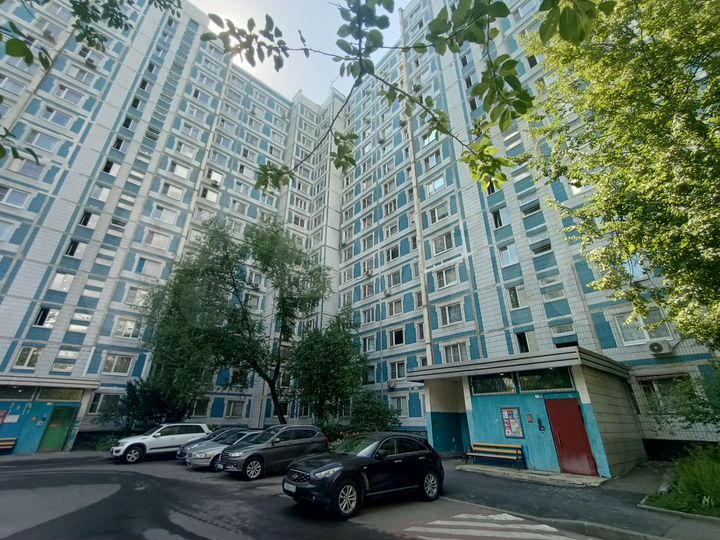 1-к. квартира, 38 м², 3/16 эт.