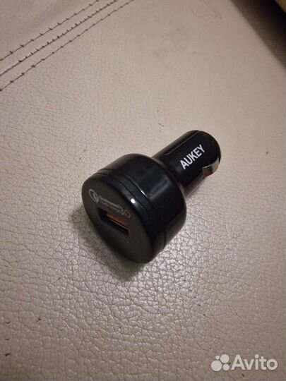 Зарядка в авто