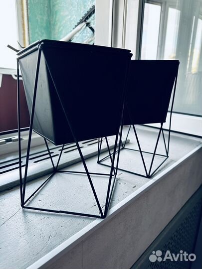 Кашпо для цветов декоративное