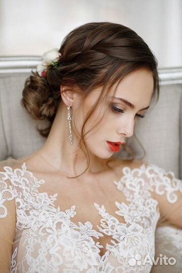 Прически и макияж