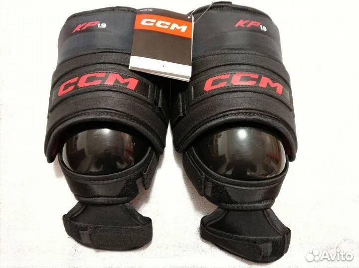 Продам новые наколенники хоккейного вратаря