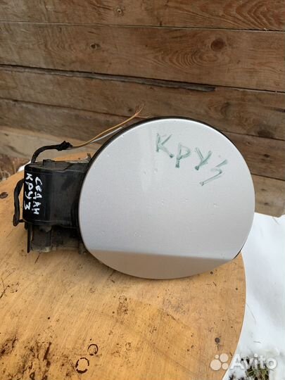 Chevrolet cruze (09-15) лючок бензобака в сборе