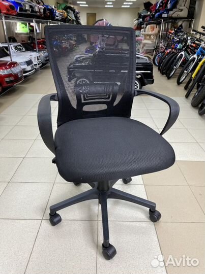 Компьютерное кресло Офисное кресло