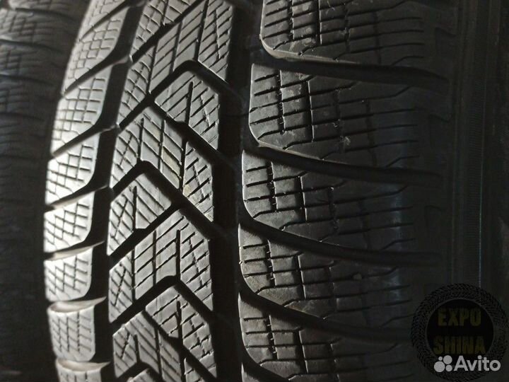 Pirelli Scorpion Winter RFT 255/55 R18