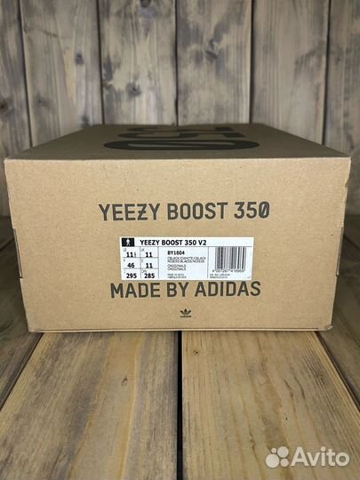 Adidas Yeezy Boost 350 V2 Oreo Black White 11.5 US