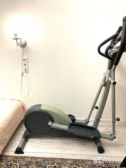 Эллиптический тренажер torneo