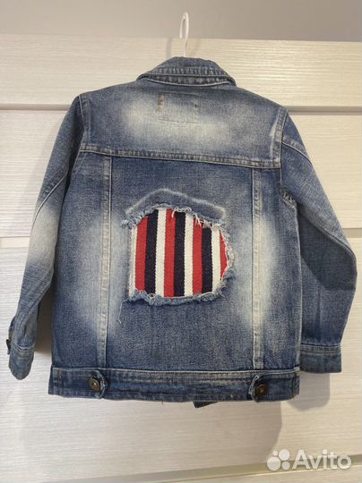 Джинсовая куртка