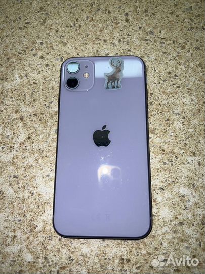 iPhone 11, 64 ГБ