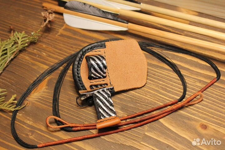 Напальчник три под для стрельбы из лука