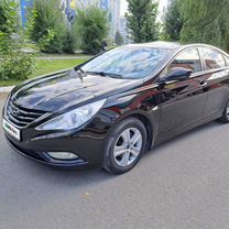 Hyundai Sonata 2.0 AT, 2011, 203 000 км, с пробегом, цена 1 075 000 руб.