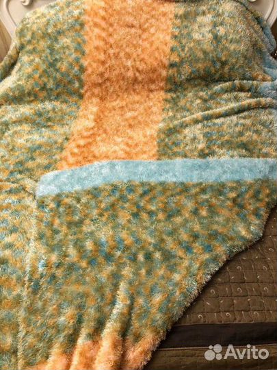 Плед ручной вязки 