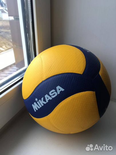 Волейбольный мяч mikasa