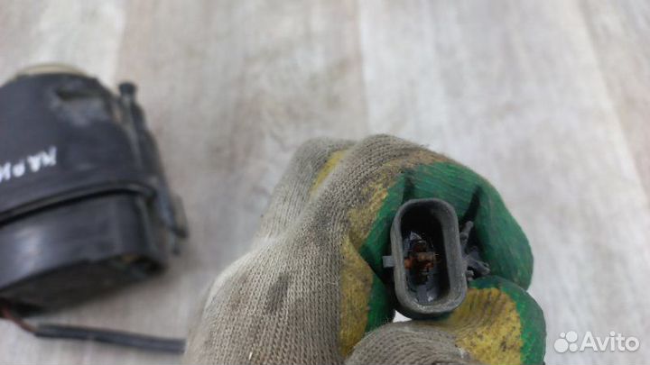 Фара противотуманная Mitsubishi Carisma DA 1999