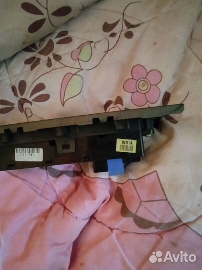 Блок управления стеклоподьéмниками SsangYong Kyron