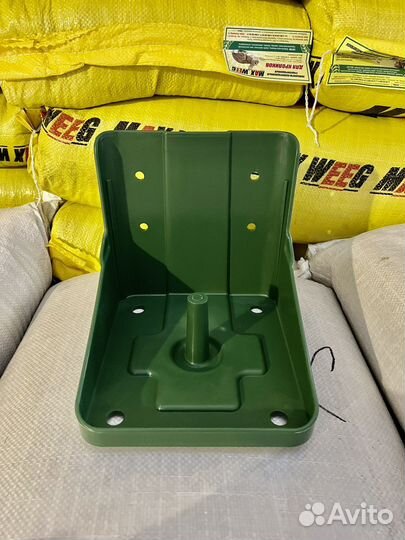 Держатель для лизунца